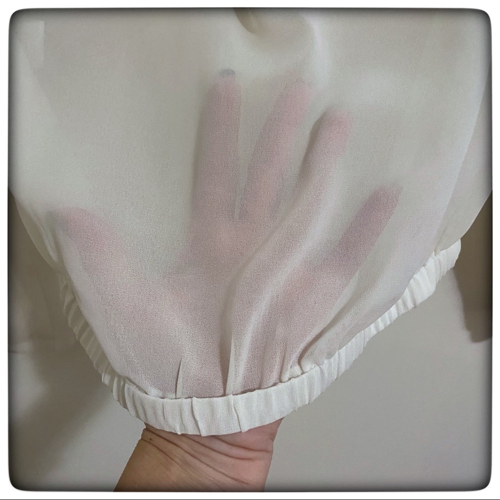 Lace Blouse - Picture 4 of 7
